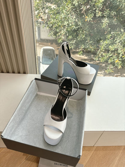 PLATFORM ANKLE STRAP HEELS IN WHITE SMOOTH CALFSKIN