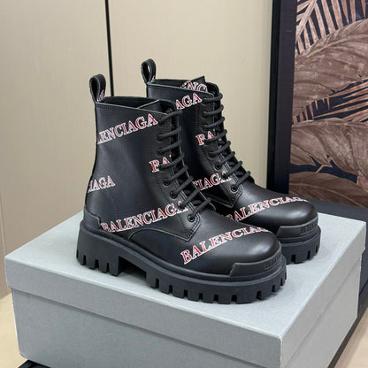 CHUNKY BOOTS IN BLACK SMOOTH CALFSKIN RED LOGO PRINT