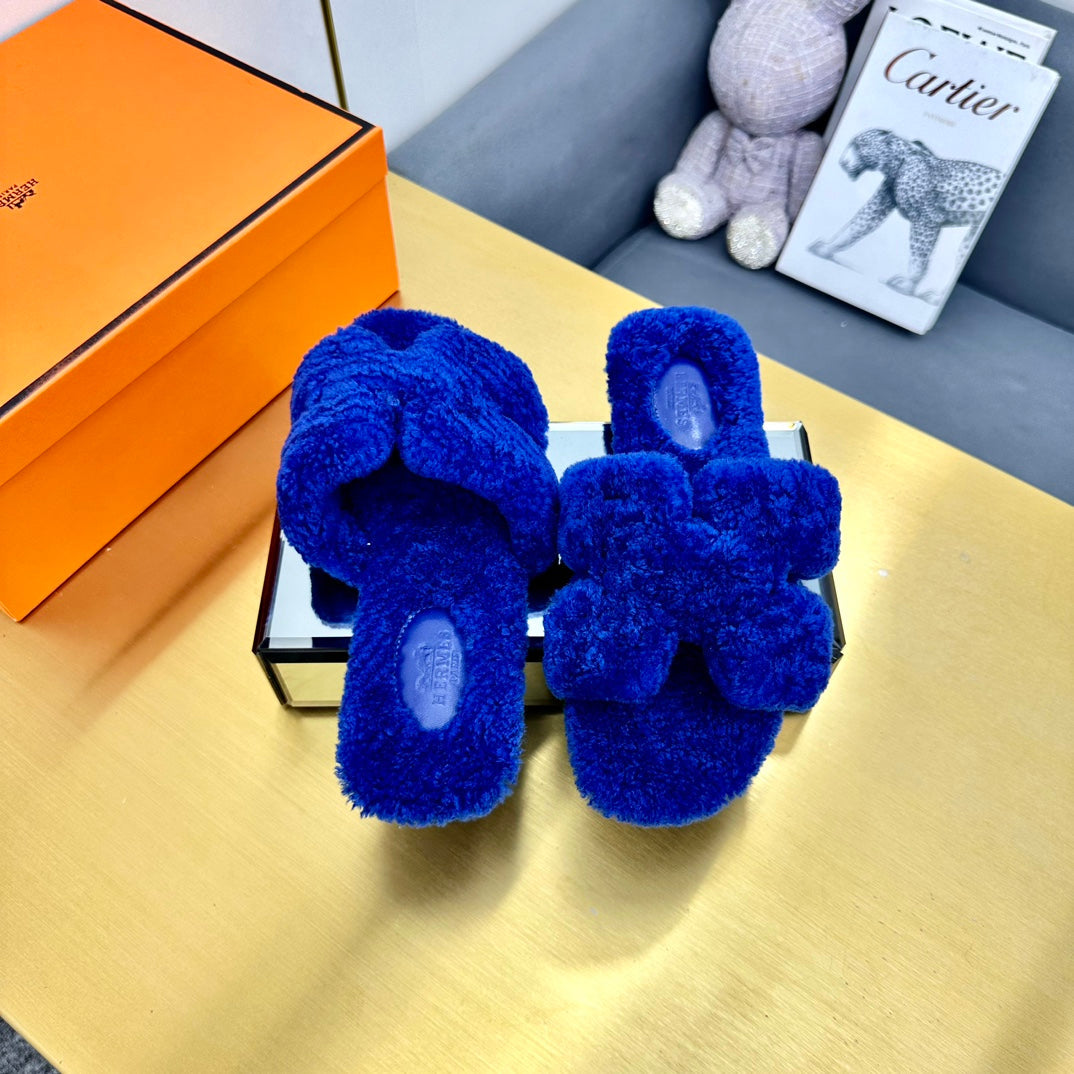 0RAN SHEARLING SANDALS INDIGO BLUE