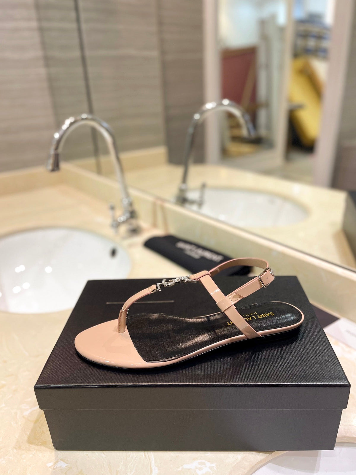 SL CASSANDRA SANDALS TAN POLISHED CALFSKIN