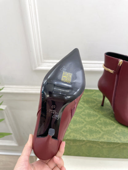 SIGNORIA SHORT BOOTS 10.5CM IN BURGUNDY RED CALFSKIN